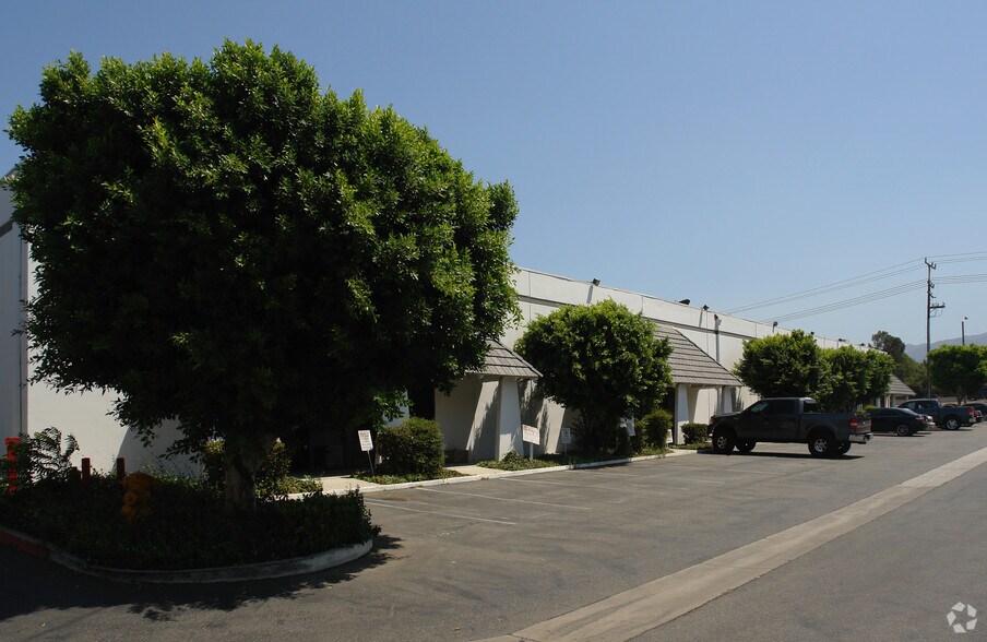 More Photos Of 1215 W Pomona Rd, Corona Light Manufacturing For Lease