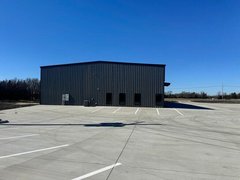 More Photos Of 1450 S State Hwy 78, Farmersville Industrial For Lease
