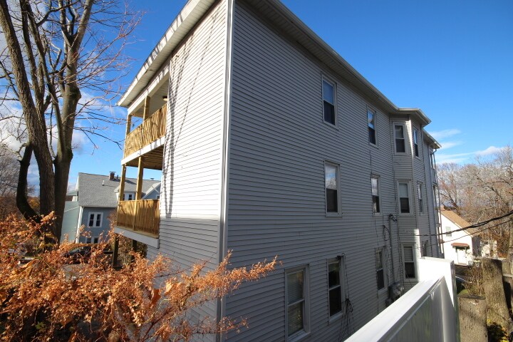More Photos Of 78 Green Hill Pky, Worcester Multifamily For Sale