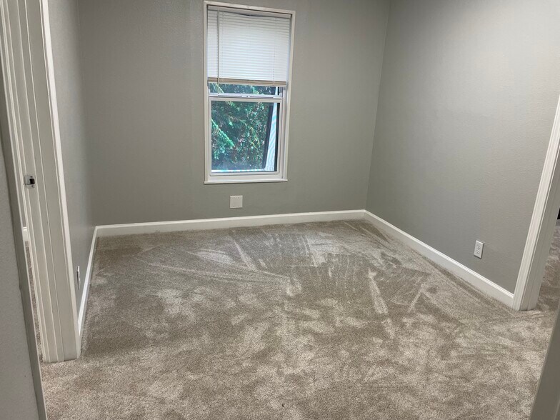 More Photos Of 7303 Blanco Rd, San Antonio Office For Lease