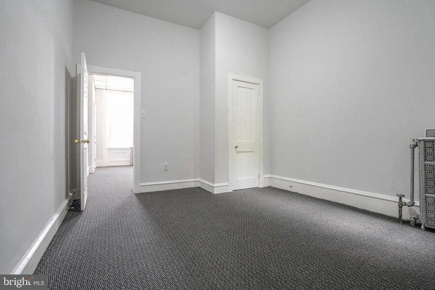More Photos Of 2011 E Allegheny Ave, Philadelphia Apartments For Sale