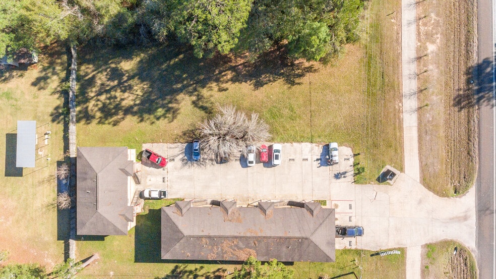 More Photos Of 1750 N Pine St, Kountze Apartments For Sale