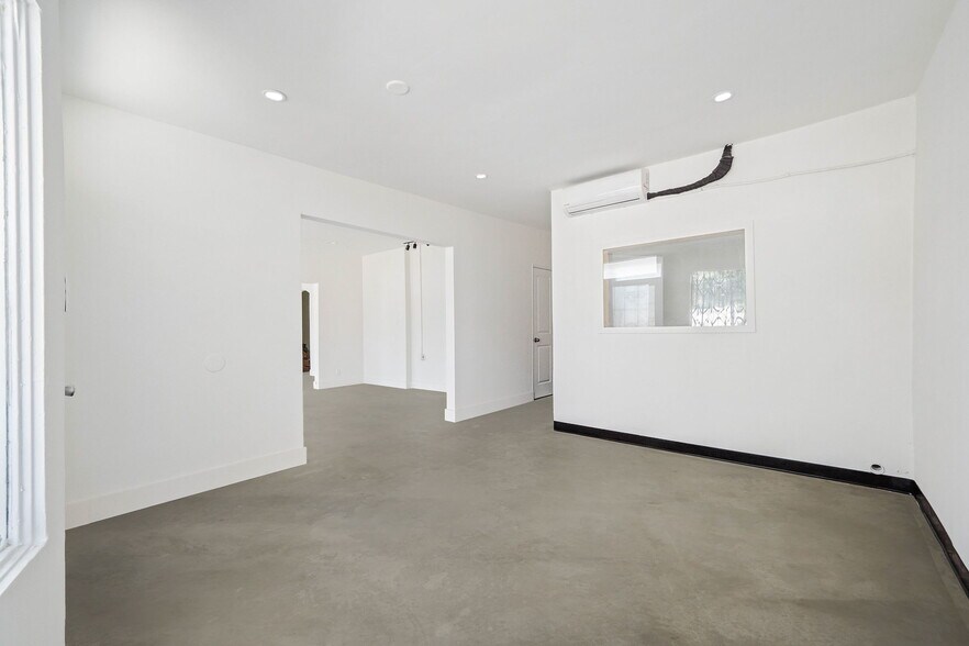 More Photos Of 4311-4315 Eagle Rock Blvd, Los Angeles Storefront Retail Residential For Sale