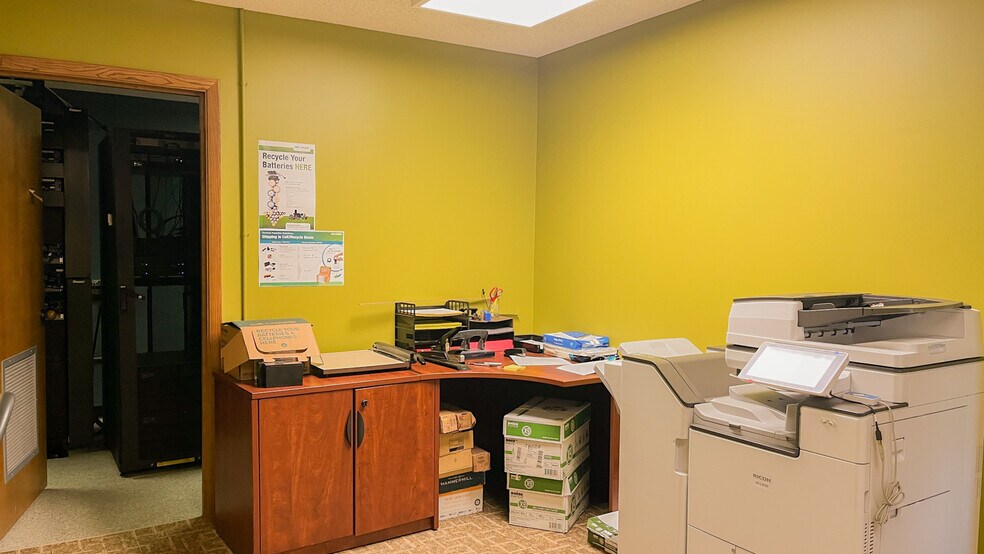 More Photos Of 2822 Oneal Ln, Baton Rouge Office For Lease