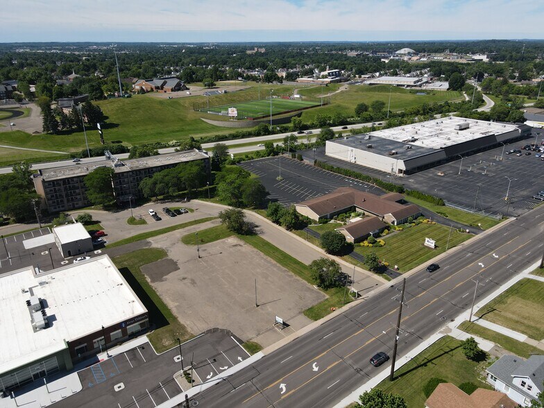 More Photos Of 630 30th St NW, Canton Land For Sale