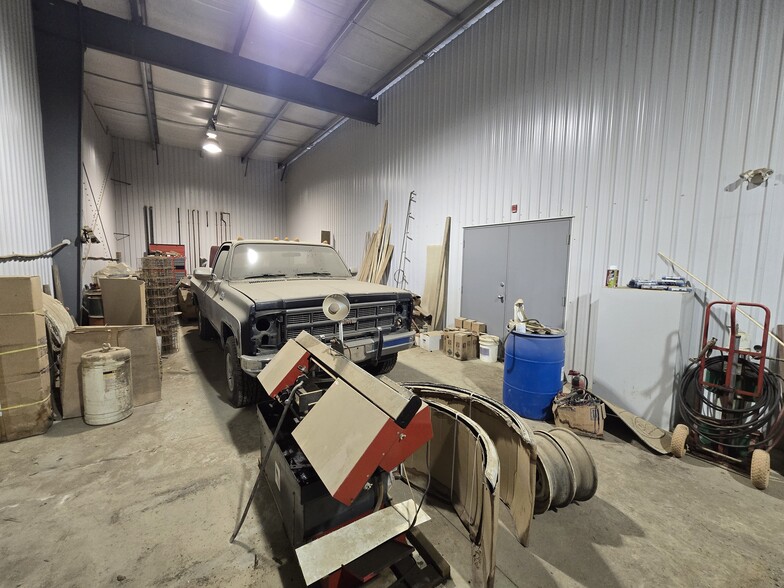 More Photos Of 28244 Hwy 590, Red Deer County Warehouse For Sale