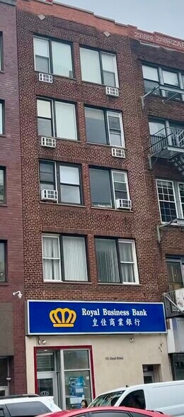 Primary Photo Of 179 Canal St, New York Office For Lease