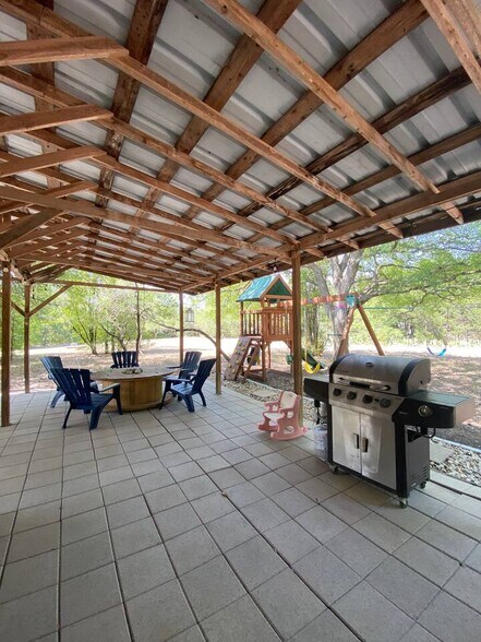 More Photos Of 4902 Pecan Springs Rd, Austin Land For Sale