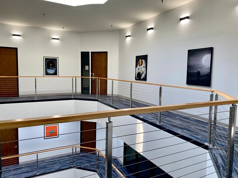 More Photos Of 8866 Gulf Fwy, Houston Unknown For Lease