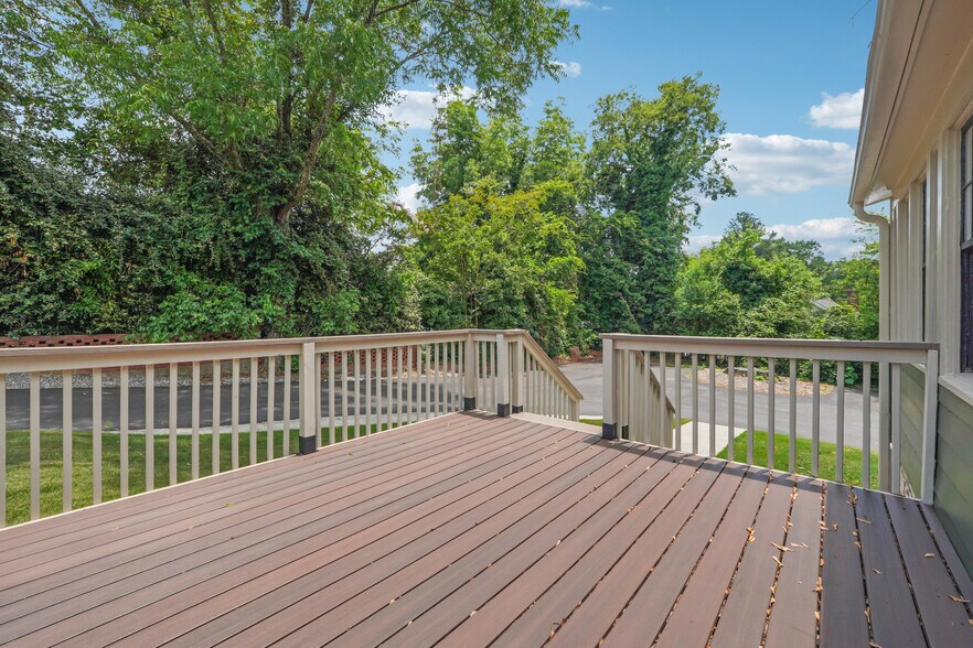 More Photos Of 321 E Main St, Canton Office Residential For Sale