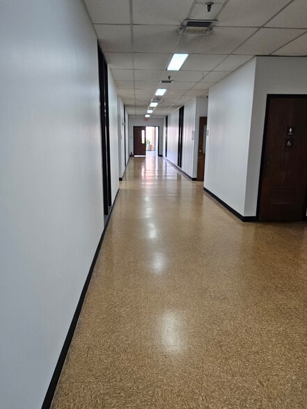 More Photos Of 2101 Reymet Rd, Richmond Research And Development For Sale