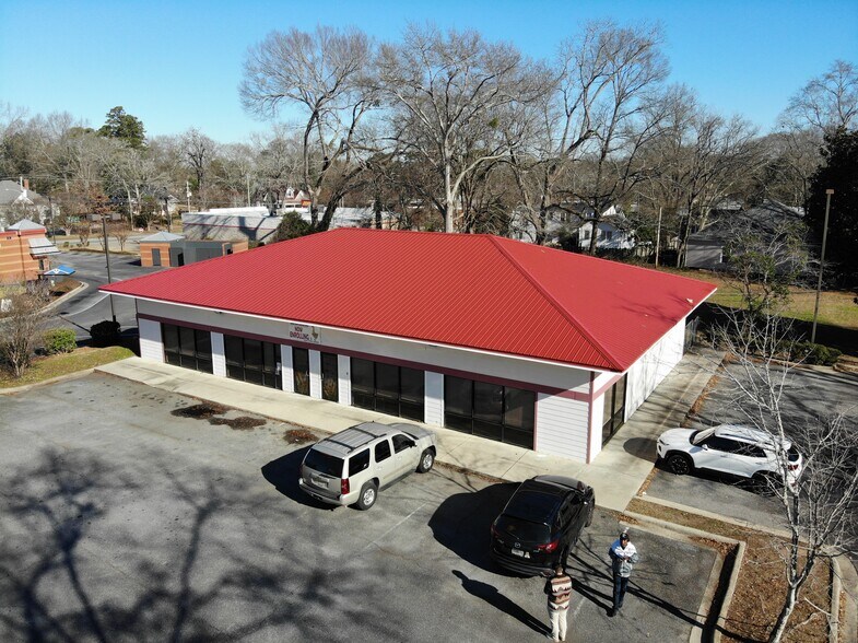 More Photos Of 101 N Fifth St, Opelika Daycare Center For Sale