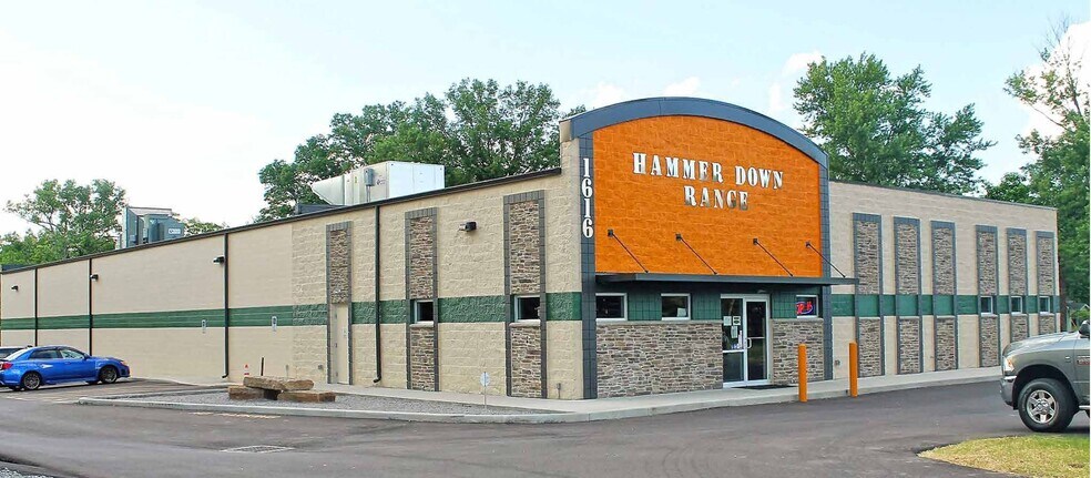 More Photos Of 1616 State Route 28, Loveland General Retail For Sale