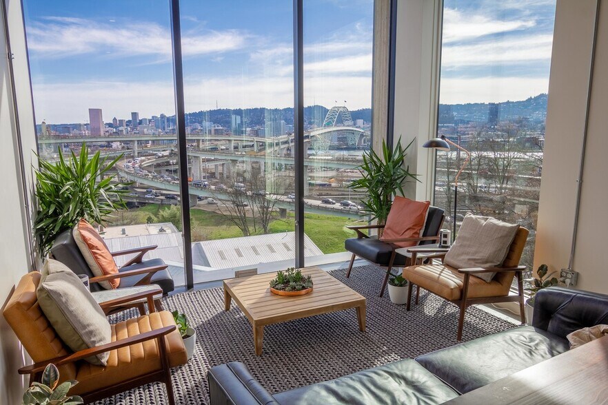 More Photos Of 3303 N Mississippi Ave, Portland Office For Lease