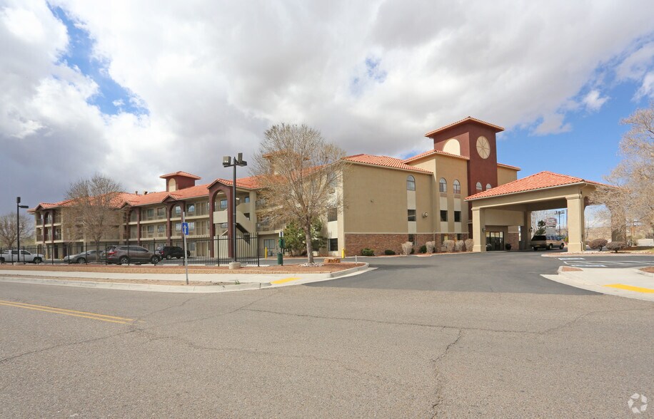 More Photos Of 6100 Iliff Rd NW, Albuquerque Hotel For Sale