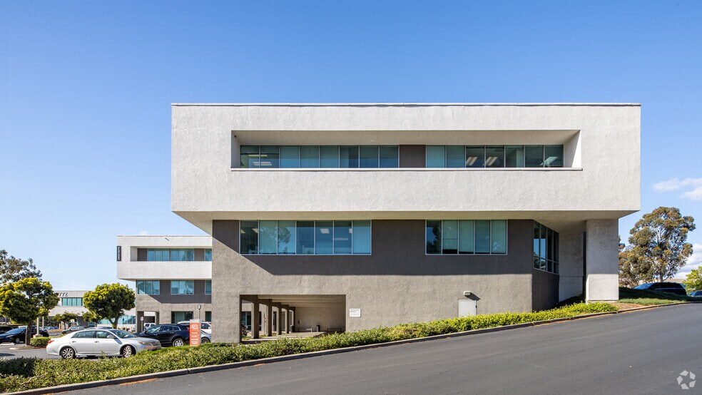 More Photos Of 19782 MacArthur Blvd, Irvine Office For Lease