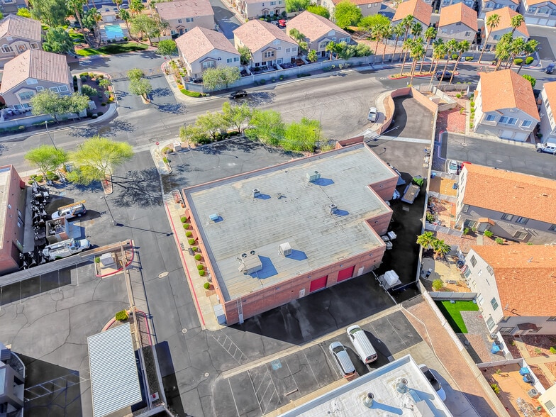 More Photos Of 6494 Boulder Ranch Ave, Henderson Warehouse For Lease