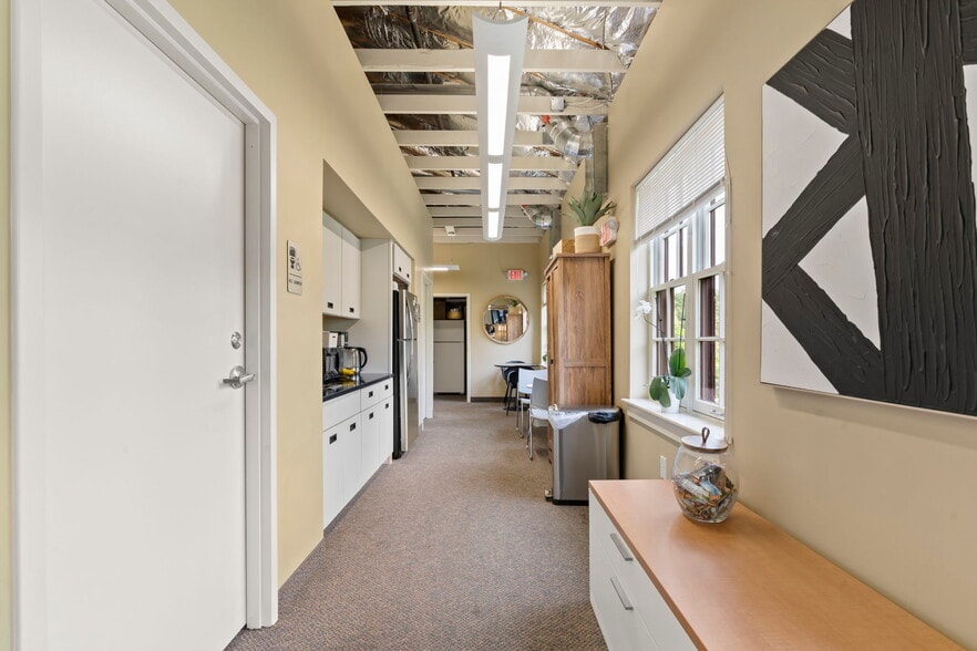 More Photos Of , Lower Gwynedd Office For Sale