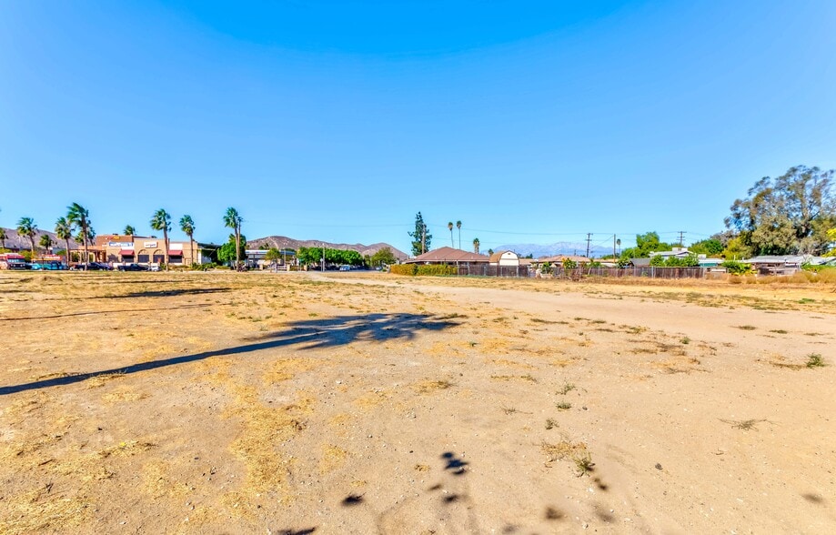 More Photos Of 11035 Wells Ave, Riverside Land For Sale