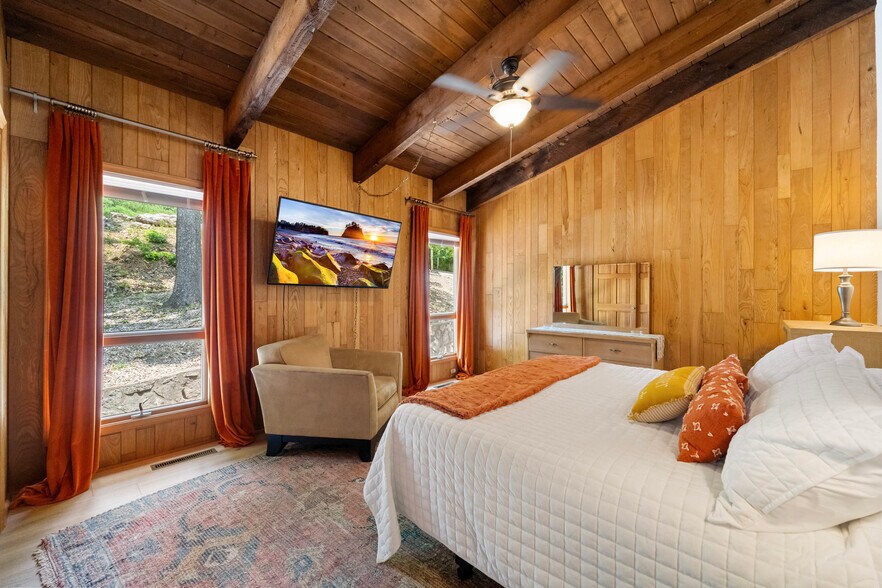More Photos Of 17 Aschoff Rd, Eldon Marina For Sale