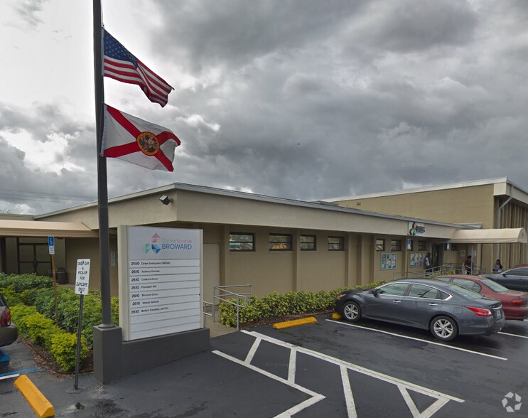 Primary Photo Of 2610 W Oakland Park Blvd, Oakland Park Office For Sale