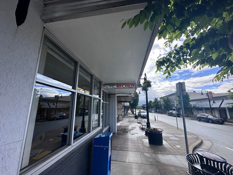 More Photos Of 33047 1st Av, Mission Office For Sale