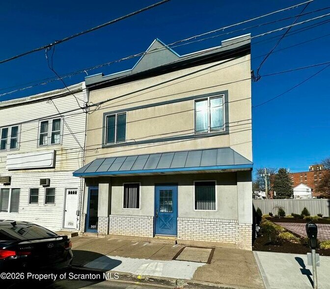 Primary Photo Of 207 E Drinker St, Scranton Storefront Retail Office For Lease