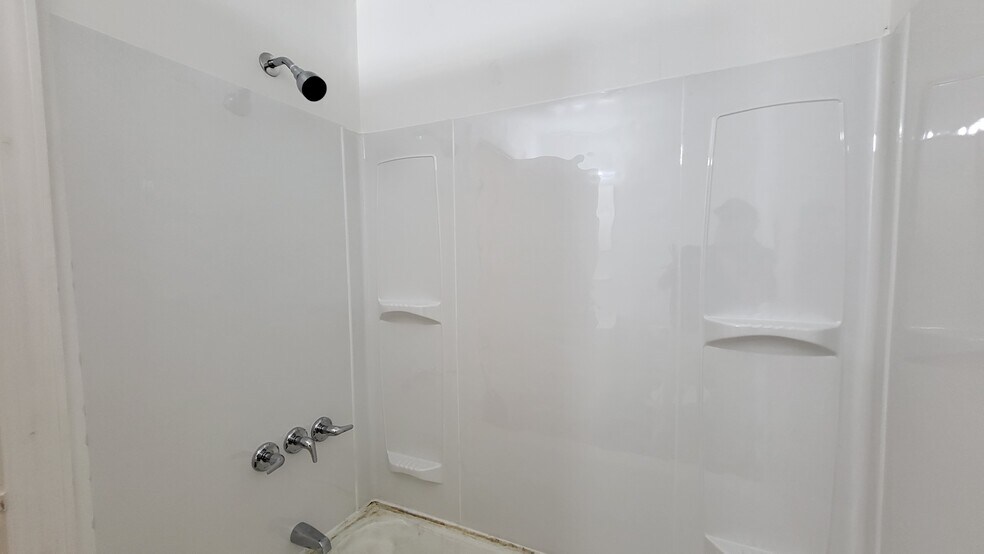 More Photos Of 306 Loring Dr, Sumter Apartments For Sale