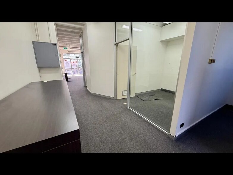 More Photos Of 100-104 Pacific Hwy, Tuggerah Office For Lease