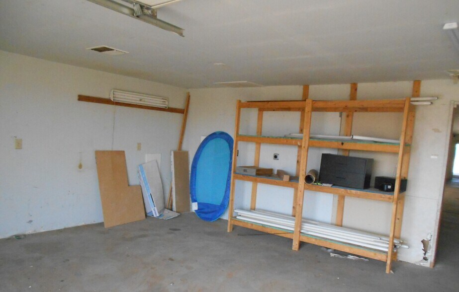 More Photos Of 3315 US Highway 50, Silver Springs Service For Lease