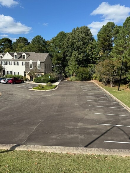 More Photos Of 1800 Martin Luther King Jr Pky, Durham Medical For Lease