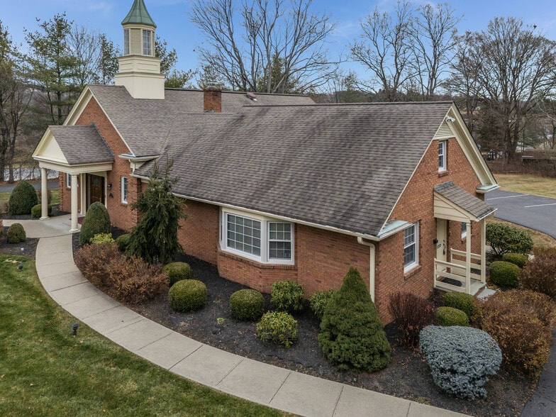 More Photos Of 16 Harrison St, Clinton Township Office Residential For Sale