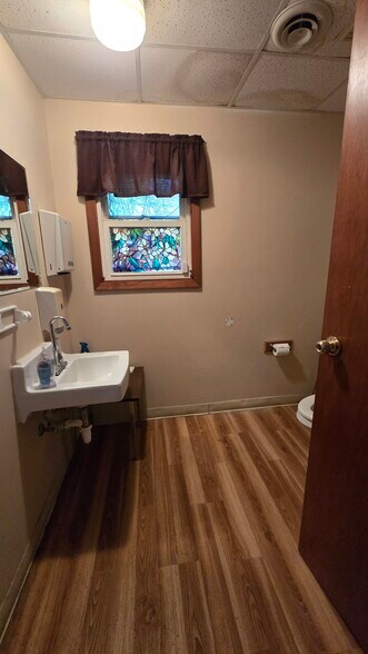 More Photos Of 12655 Seneca Rd, Irving Medical For Sale