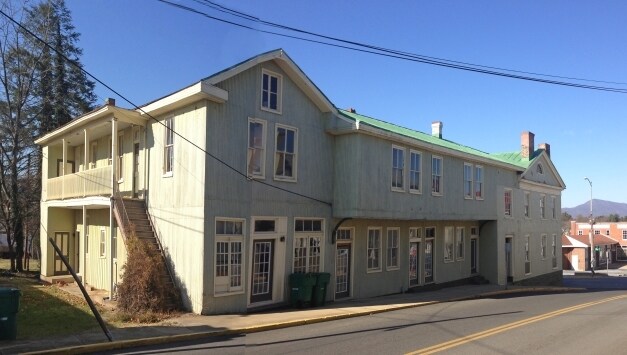 More Photos Of 2 S Court St, Luray Hospitality For Sale