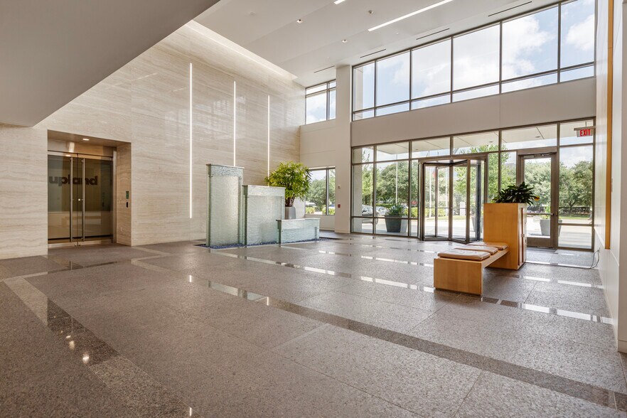 More Photos Of 6002 Rogerdale Rd, Houston Office For Lease