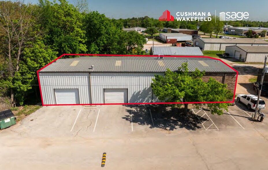 More Photos Of 422 S 40th St, Springdale Unknown For Lease