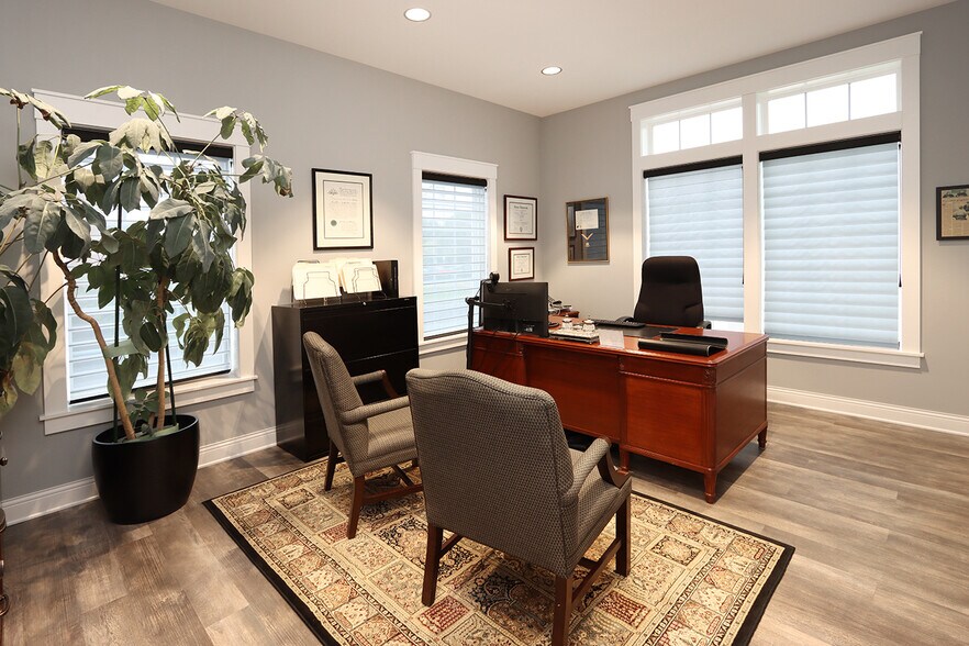 More Photos Of 4311 E Genesee St, De Witt Medical For Sale