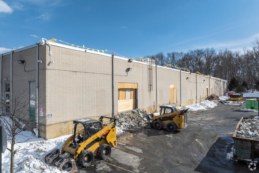 More Photos Of 1930 Olney Ave, Cherry Hill Distribution For Sale