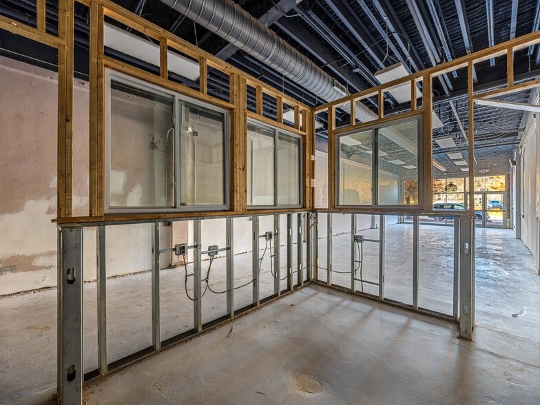 More Photos Of 408 Depot St, Asheville Medical For Sale