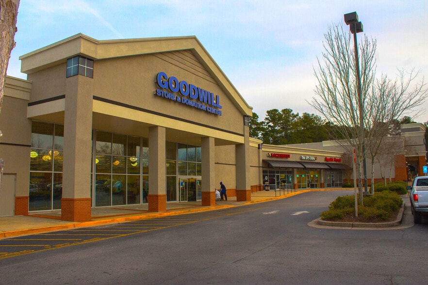 More Photos Of 1415 Highway 85 N, Fayetteville Unknown For Lease