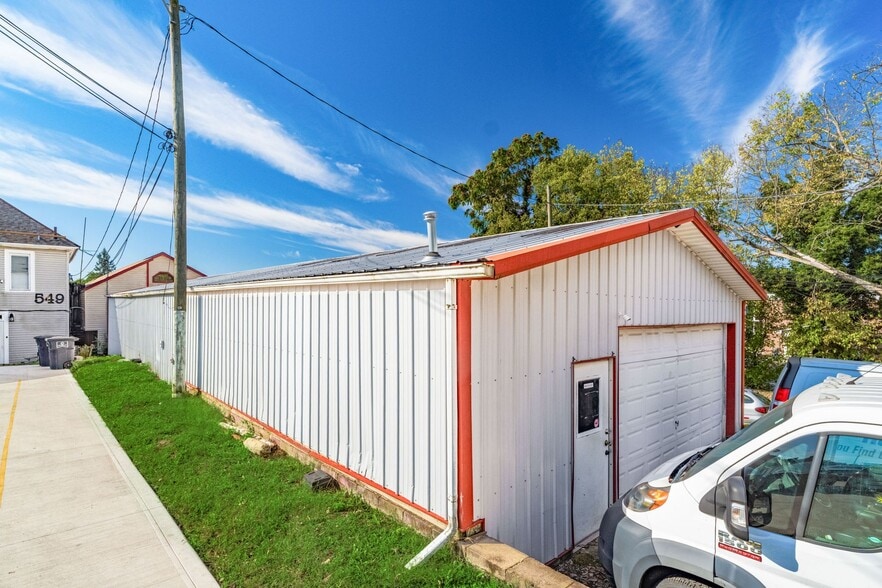 More Photos Of 545 E Main St, Lancaster Office Residential For Sale