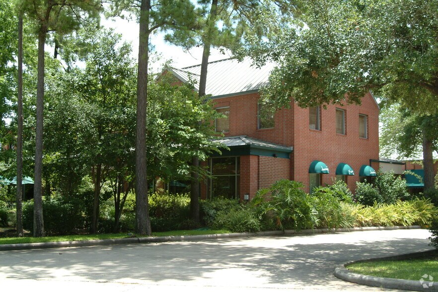 More Photos Of 25154 Grogans Park Dr, The Woodlands Freestanding For Lease