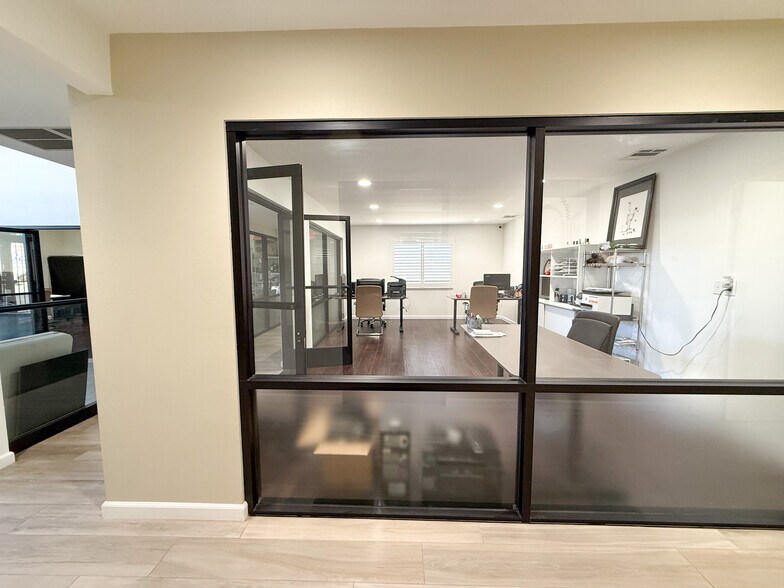 More Photos Of 1304 W Commonwealth Ave, Fullerton Office For Sale