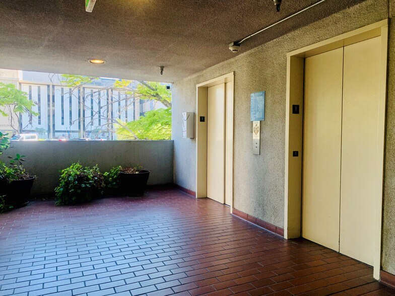 More Photos Of 1809 Verdugo Blvd, Glendale Medical For Lease