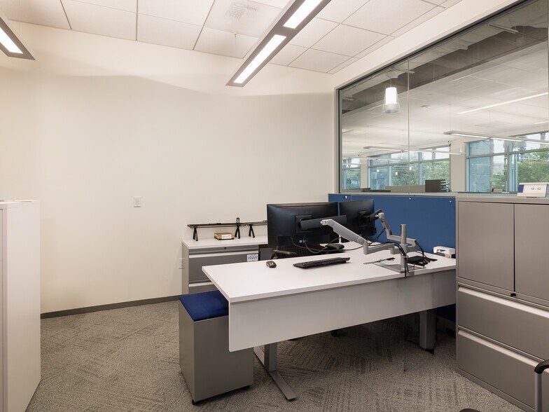 More Photos Of 2151 E Grand Ave, El Segundo Office For Lease