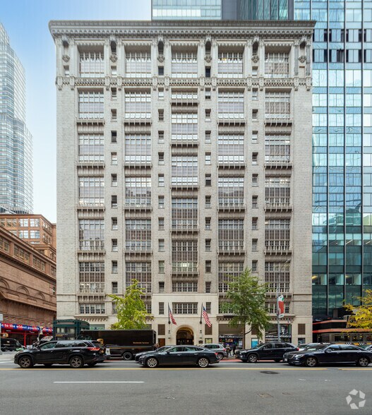 More Photos Of 200 W 57th St, New York Office For Lease