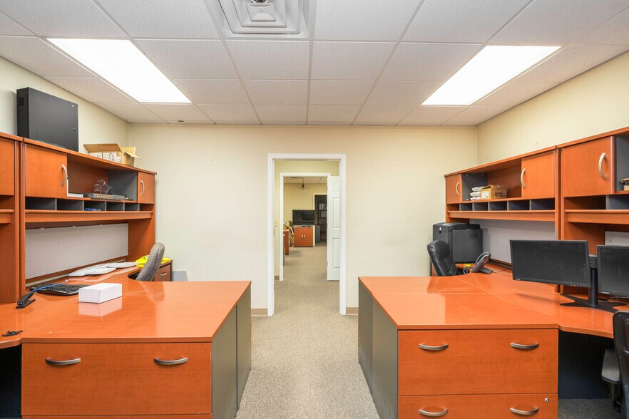 More Photos Of 335 Jeanette Barrett Industrial Blvd, Wetumpka Industrial For Sale
