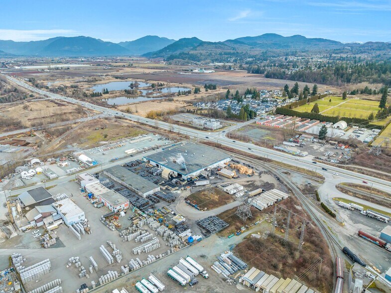 More Photos Of 33850 Industrial Ave, Abbotsford Warehouse For Sale