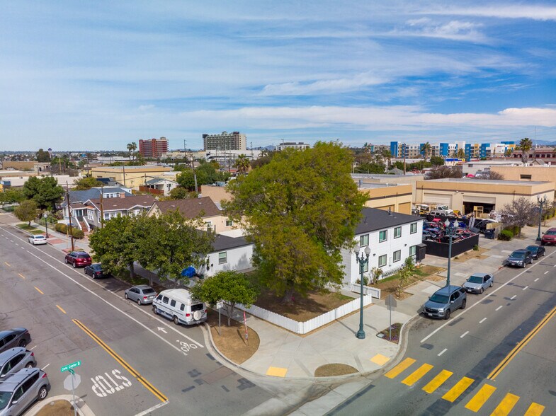 More Photos Of 1227 Coolidge Ave, National City Apartments For Sale