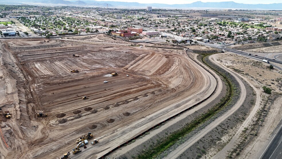 More Photos Of NE I-25 & Gibson Blvd, Albuquerque General Retail For Lease
